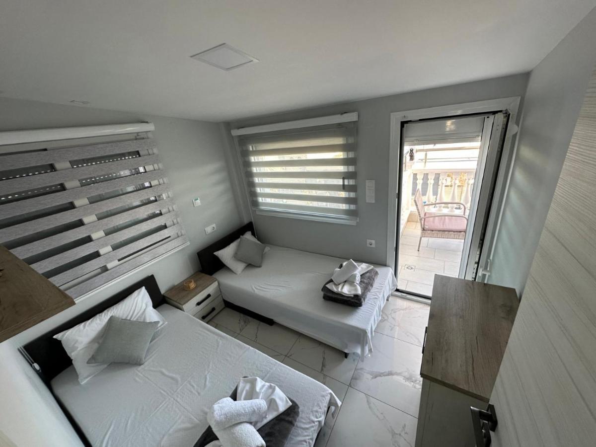 Apartments Nera Paralia-Apartment With Sea View المظهر الخارجي الصورة